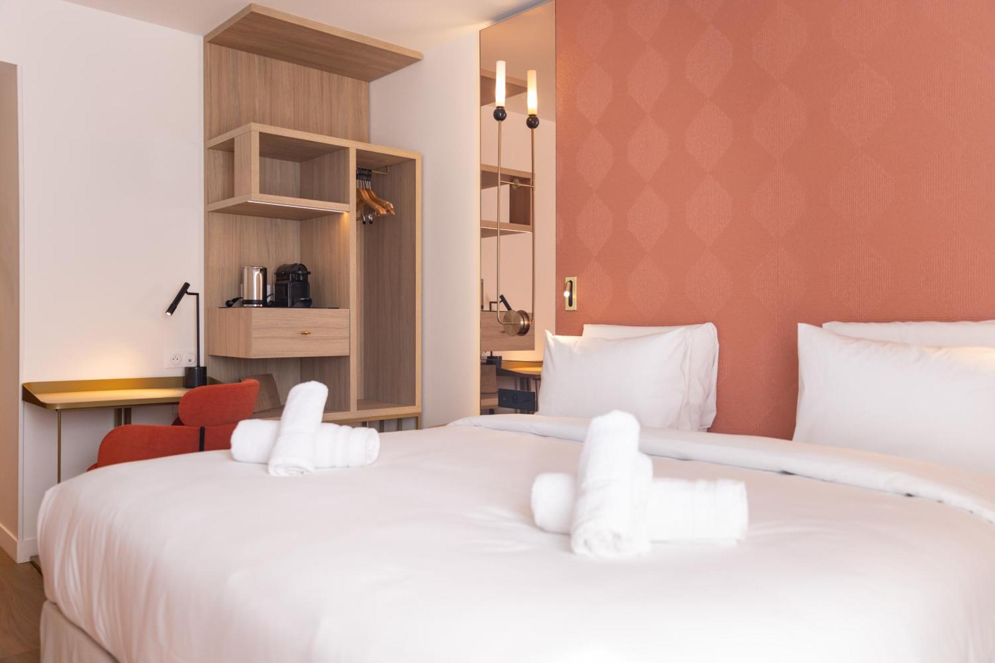 Hotel Kyriad Prestige Paris Asnieres Exterior foto