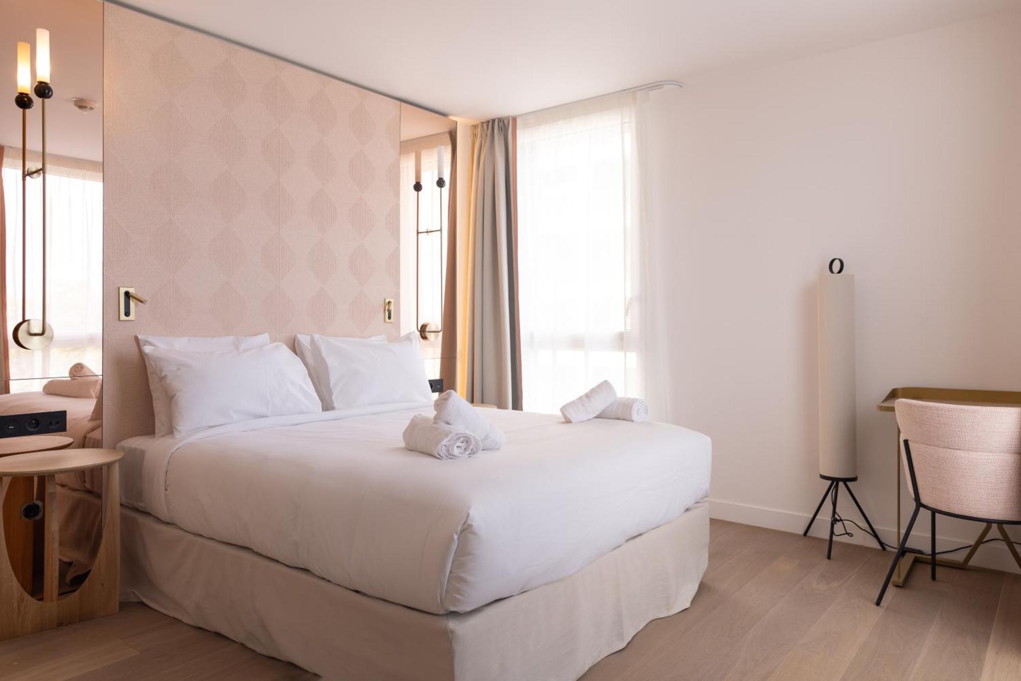 Hotel Kyriad Prestige Paris Asnieres Exterior foto